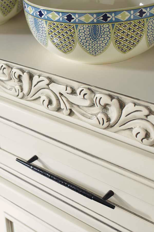 /-/media/kemper/products/mouldings_accents/3acanthusinsertmcocgsm.jpg